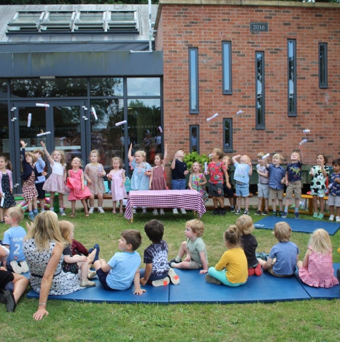 News » Little Crackers Badgers Celebrate Their Graduation